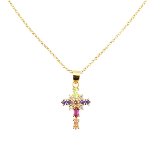 Colgante Cruz Piedras colores Oro. Cadena dorada con charm o colgante cruz de oro con piedras de colores. Cruces colores.