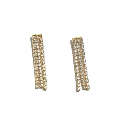 Pendientes Borla Oro son un cañón de luz. Pendientes largos de boda y fiesta en oro con diamantes. Delicados y elegantes.