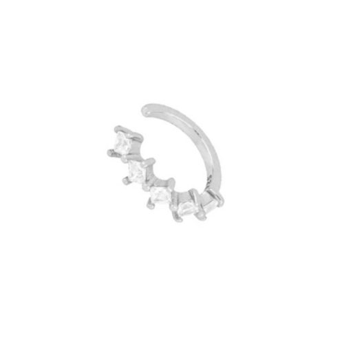 Nuestro Pendiente Ear Cuff Olivia Plata 925. Delicado y con personalidad. Pendiente sin agujero de oro con diamantes plateado.