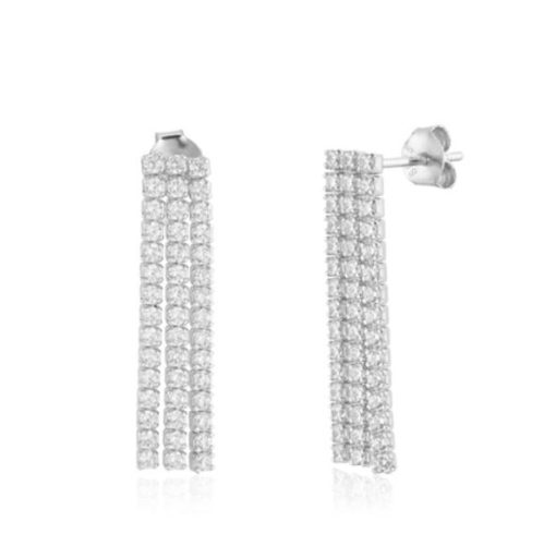 Pendientes Borla Plata son un cañón de luz. Pendientes largos de boda y fiesta en oro con diamantes. Delicados y elegantes.